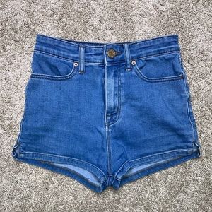 🖤BDG Blue Jean High Waisted Shorts Size 24
